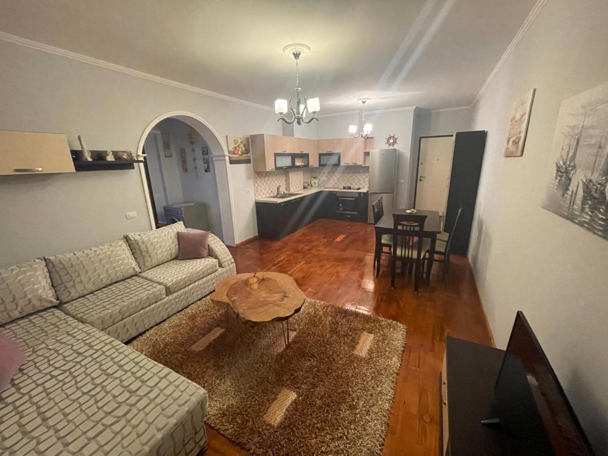 Oni'S Apartments Sarande Luaran gambar